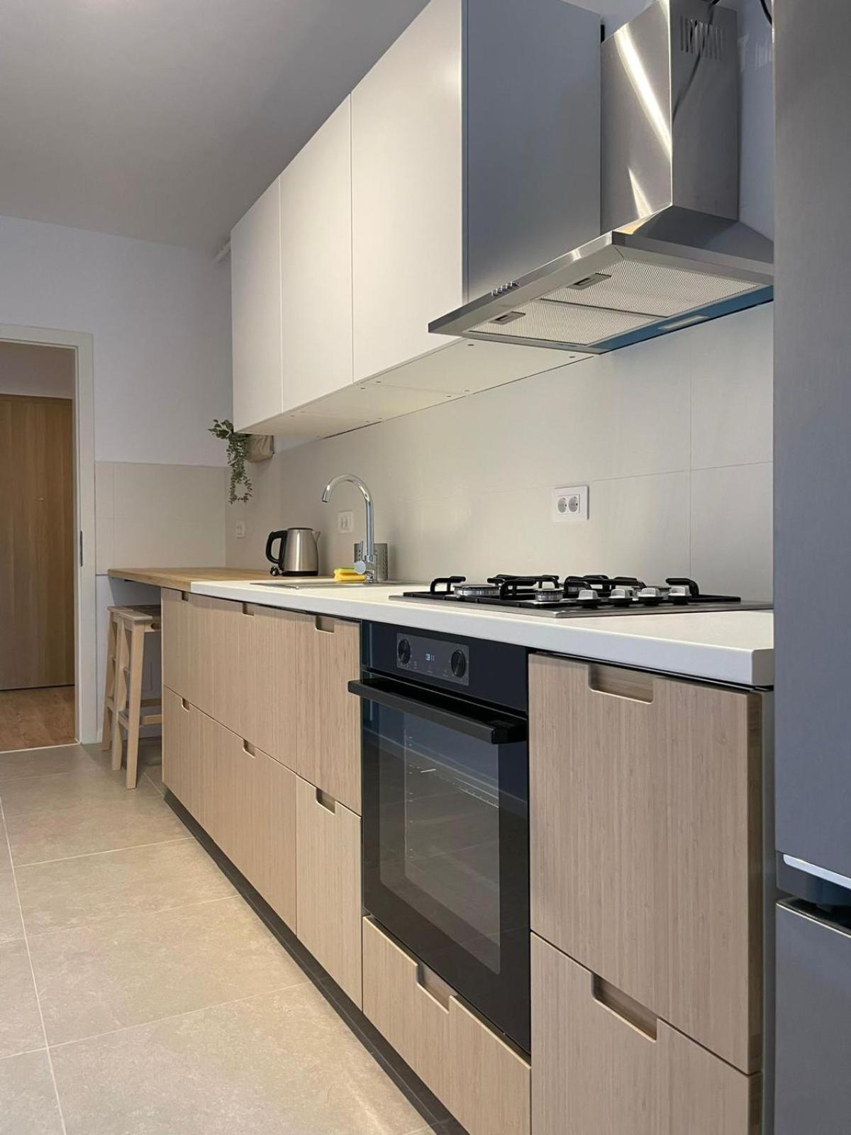 בוקרשט Parlament Fancy Apartments מראה חיצוני תמונה